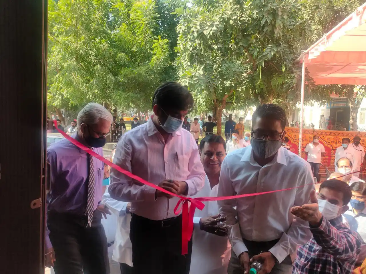 Inauguration of 400 kV Auto Panel DG Set at Mahatma Gandhi District Hospital